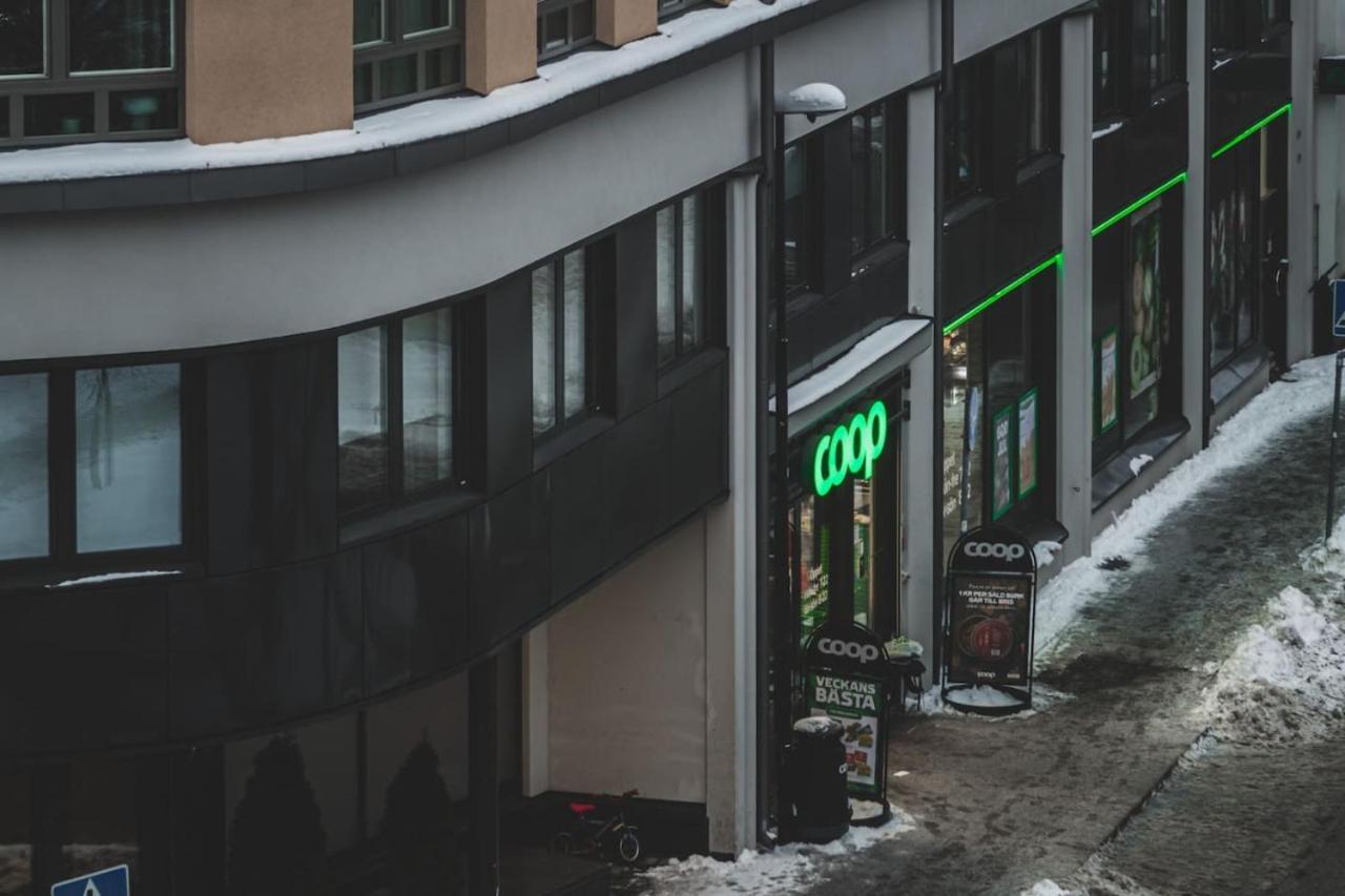 Affordable Studio In Trendy Sofo, Construction Work Стокгольм Экстерьер фото
